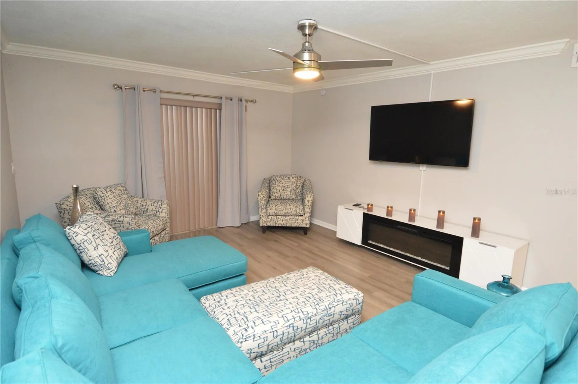 4908 38th Way S St Petersburg FL 33711