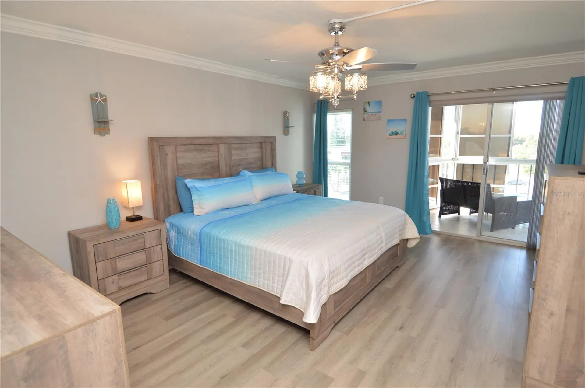 4908 38th Way S St Petersburg FL 33711