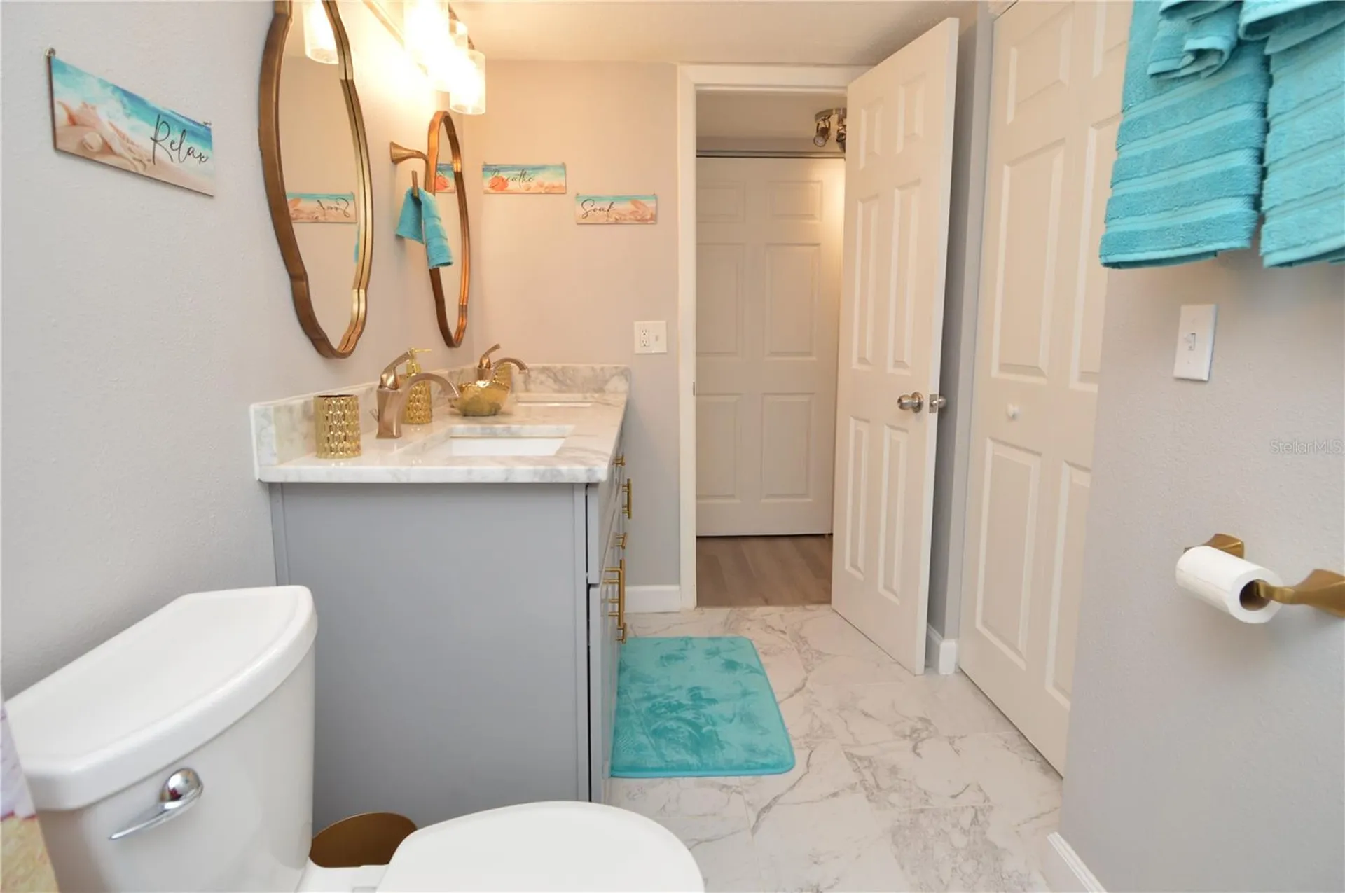 4908 38th Way S St Petersburg FL 33711