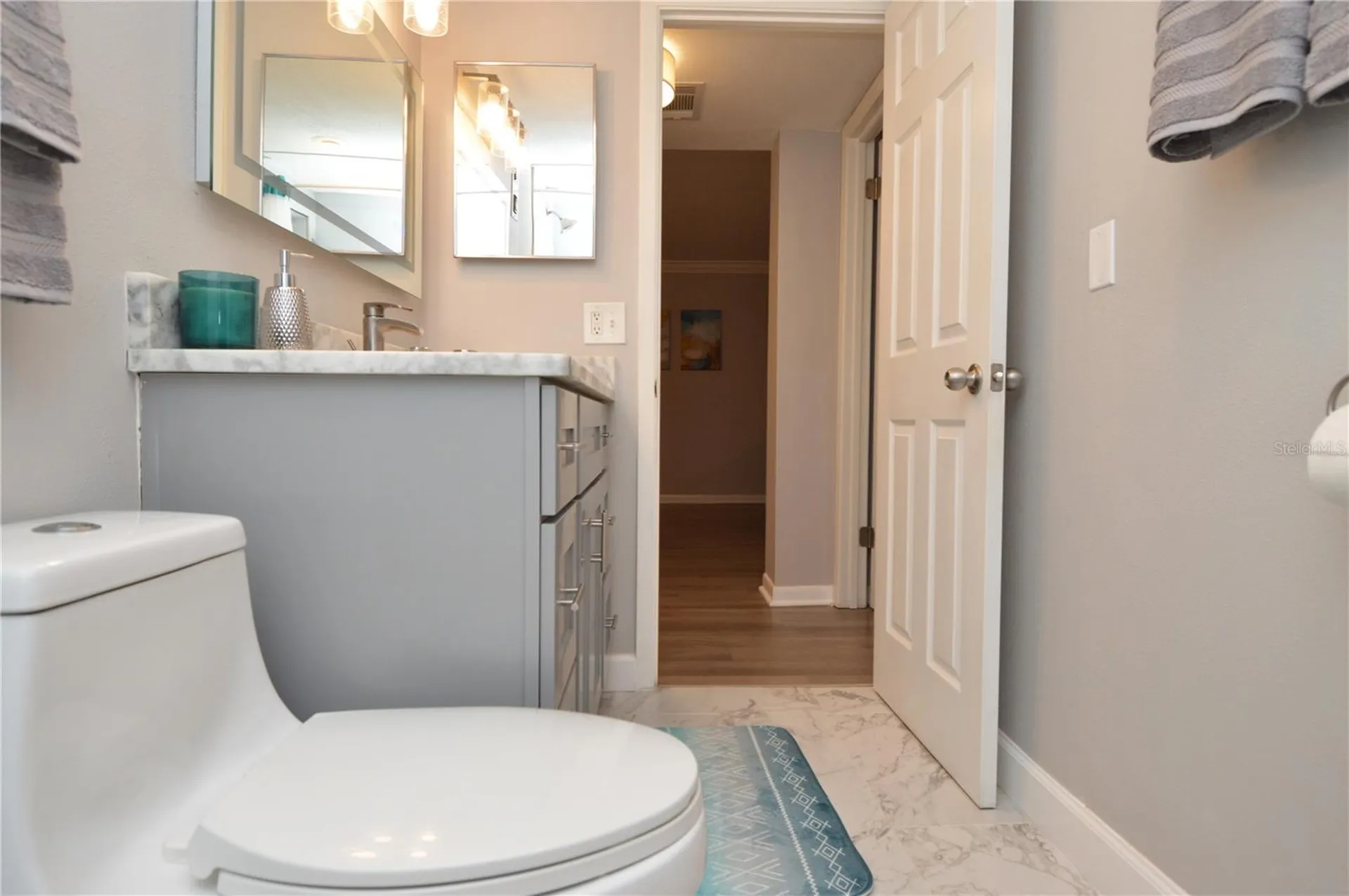 4908 38th Way S St Petersburg FL 33711