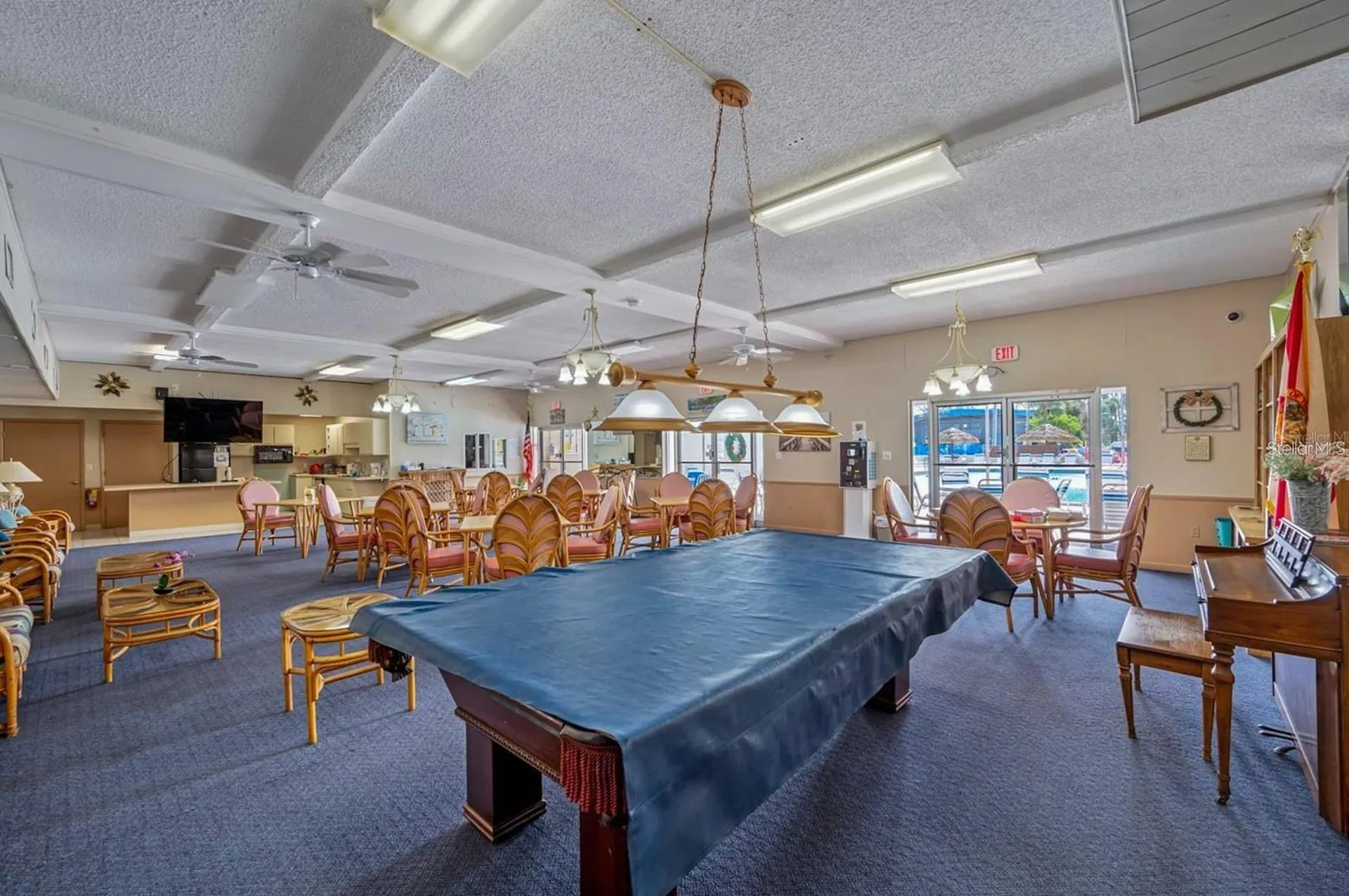 4908 38th Way S St Petersburg FL 33711