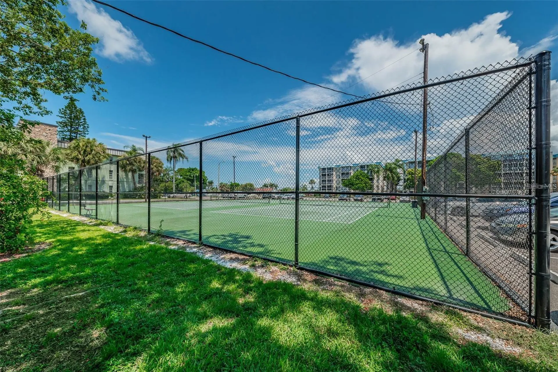 4908 38th Way S St Petersburg FL 33711