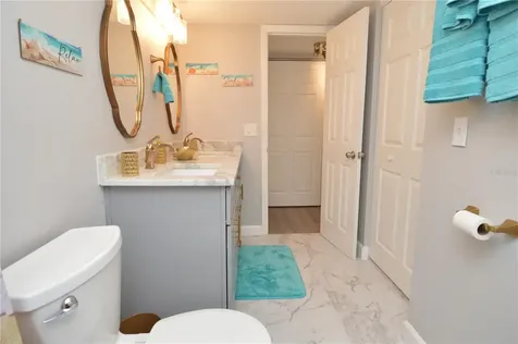 4908 38th Way S St Petersburg FL 33711