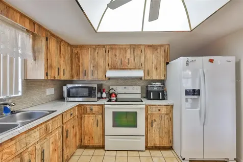 5534 22nd Avenue N St Petersburg FL 33710