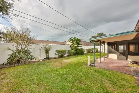 5534 22nd Avenue N St Petersburg FL 33710
