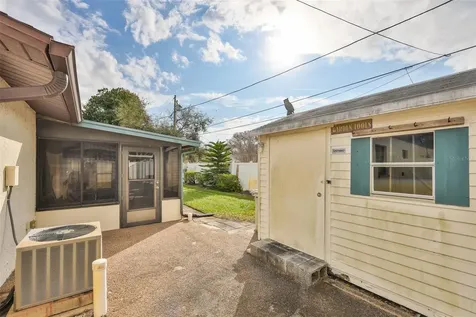 5534 22nd Avenue N St Petersburg FL 33710