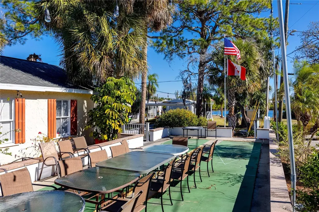 800 Chesapeake Drive Tarpon Springs FL 34689