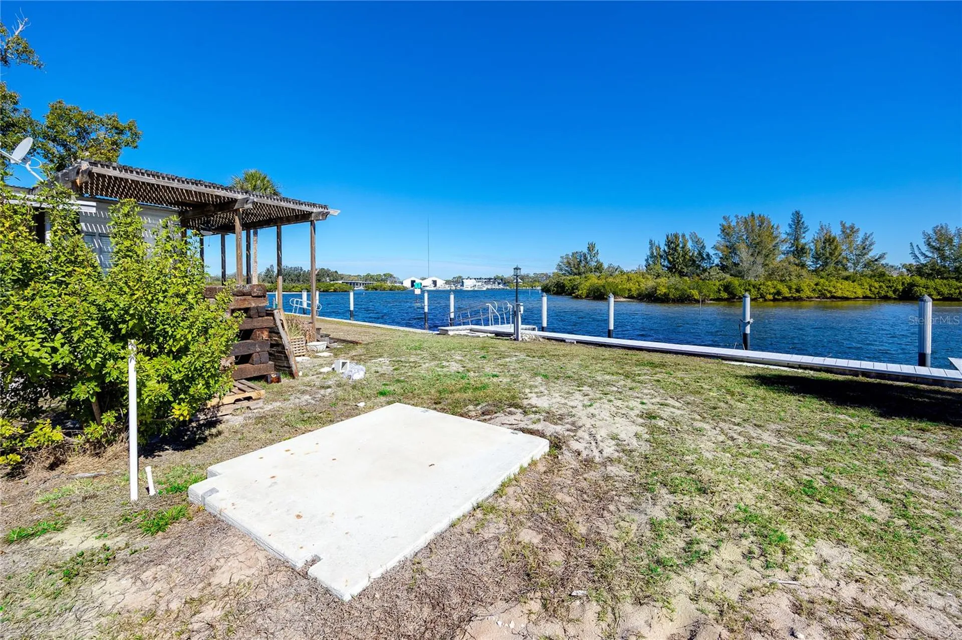 800 Chesapeake Drive Tarpon Springs FL 34689