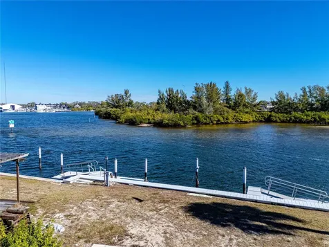 800 Chesapeake Drive Tarpon Springs FL 34689
