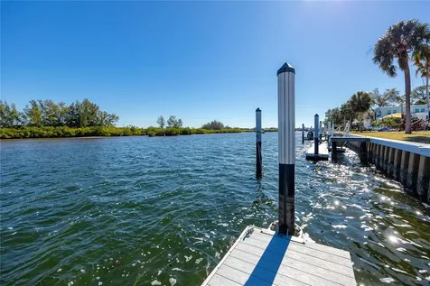 800 Chesapeake Drive Tarpon Springs FL 34689
