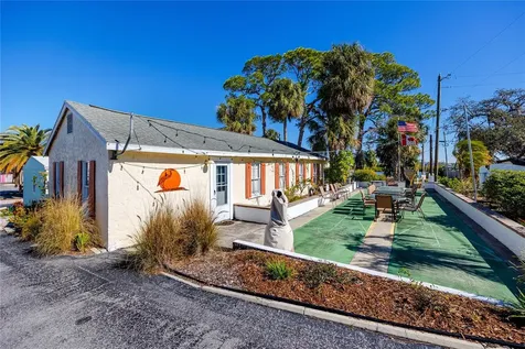 800 Chesapeake Drive Tarpon Springs FL 34689