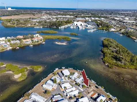 800 Chesapeake Drive Tarpon Springs FL 34689