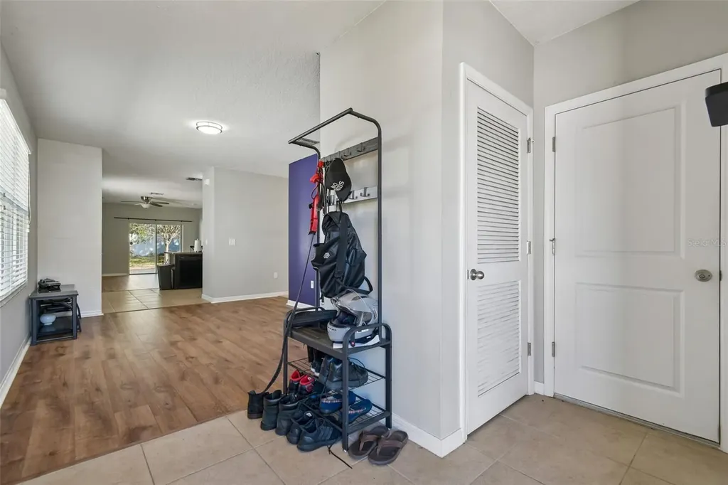 10104 Hawk Storm Avenue Tampa FL 33610