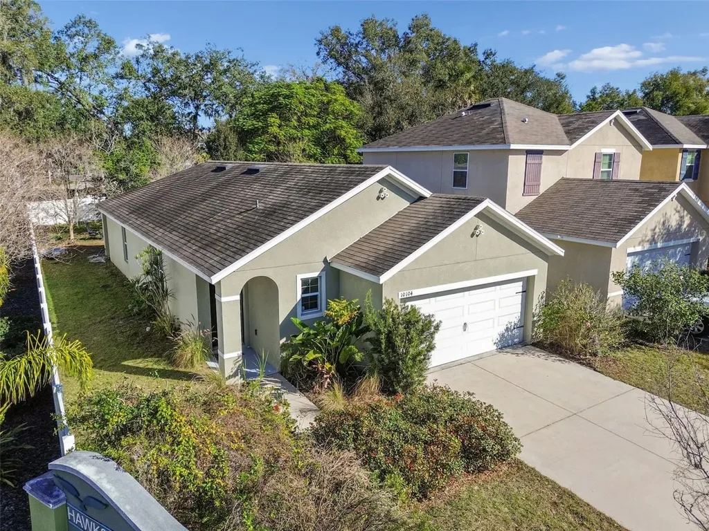 10104 Hawk Storm Avenue Tampa FL 33610