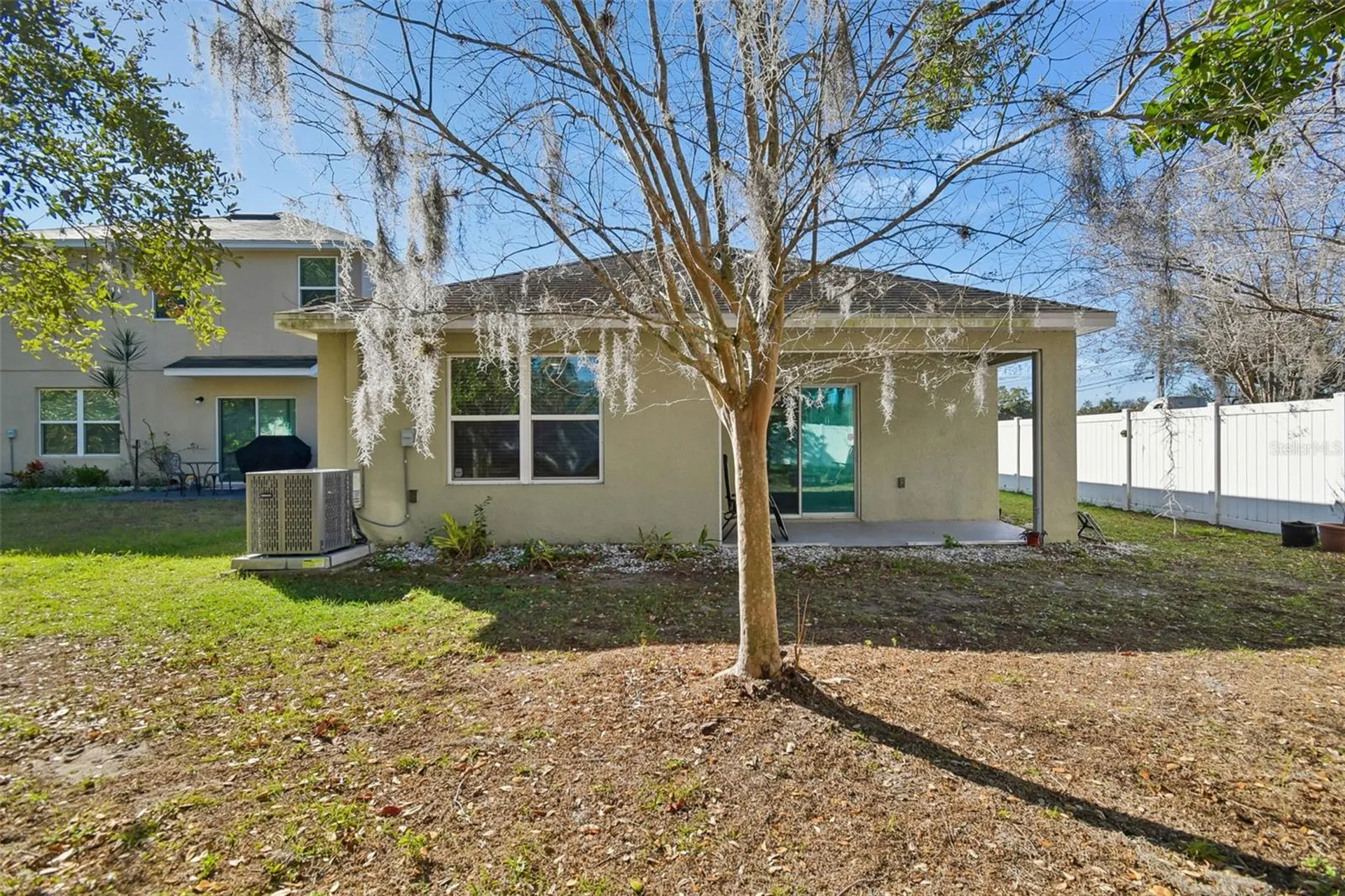 10104 Hawk Storm Avenue Tampa FL 33610