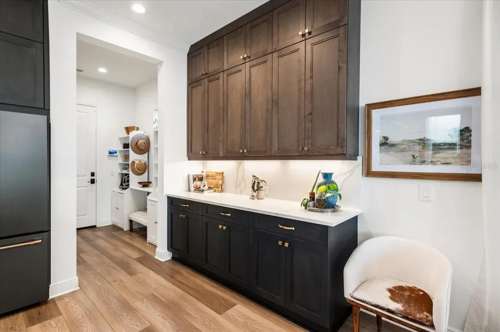 6349 Isla Del Ray Avenue Sarasota FL 34240