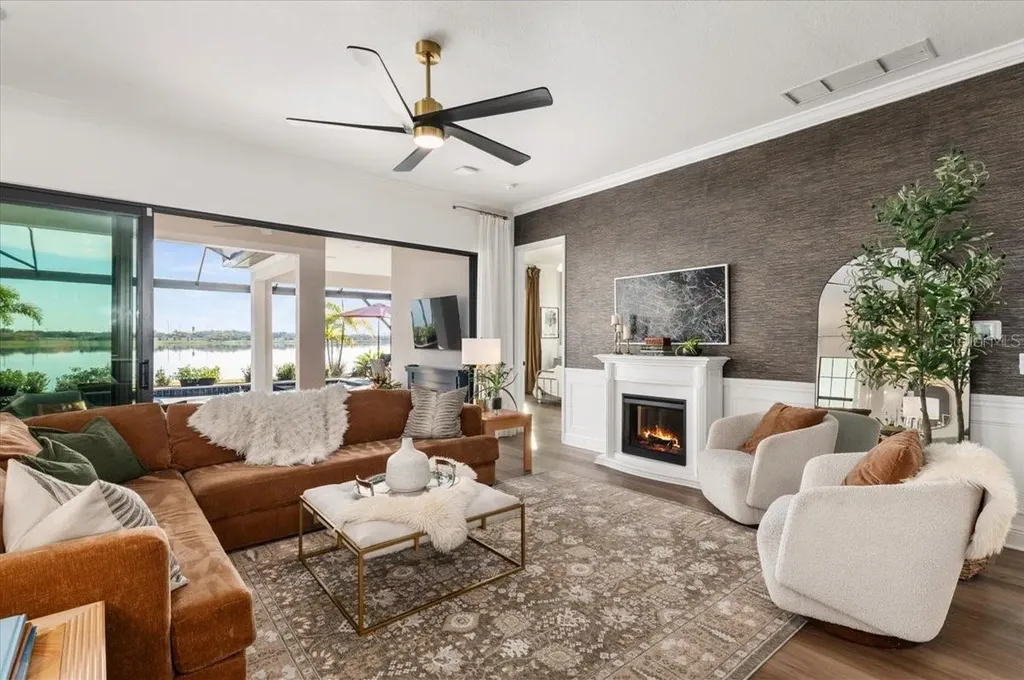 6349 Isla Del Ray Avenue Sarasota FL 34240