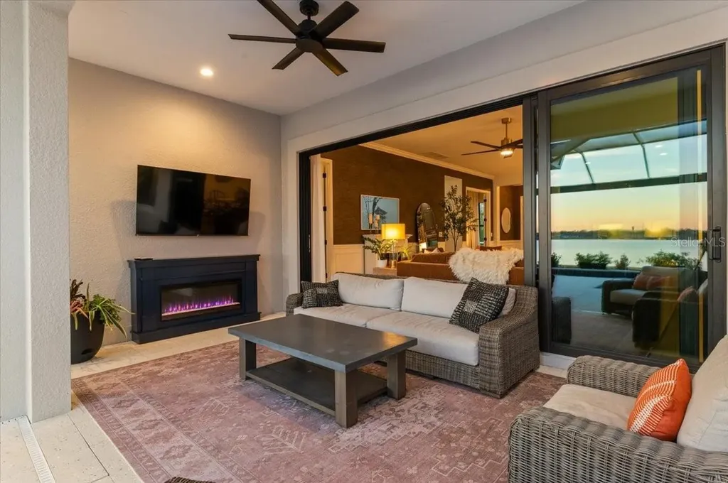 6349 Isla Del Ray Avenue Sarasota FL 34240