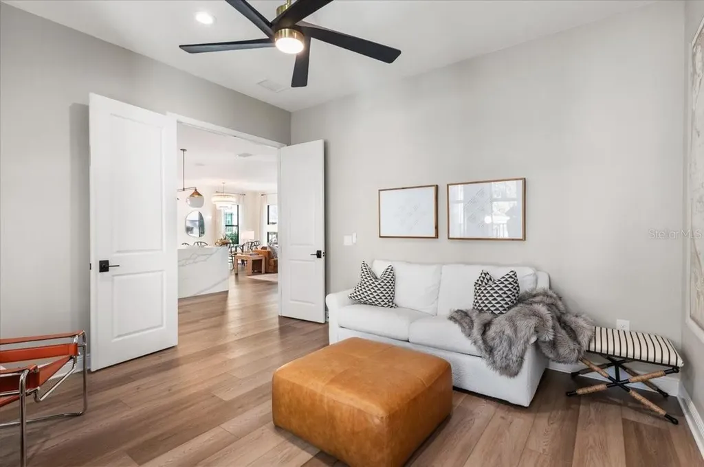 6349 Isla Del Ray Avenue Sarasota FL 34240