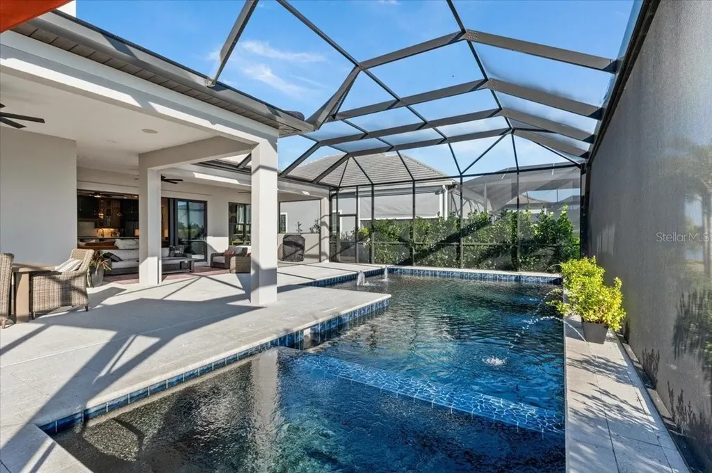 6349 Isla Del Ray Avenue Sarasota FL 34240