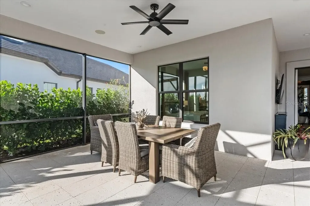 6349 Isla Del Ray Avenue Sarasota FL 34240
