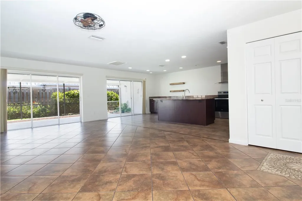 6575 Green Valley Drive Seminole FL 33777