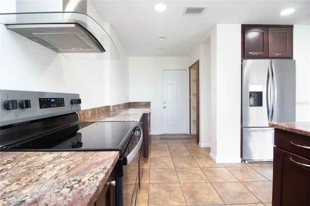 6575 Green Valley Drive Seminole FL 33777