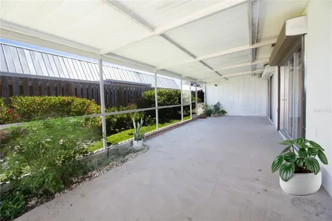 6575 Green Valley Drive Seminole FL 33777