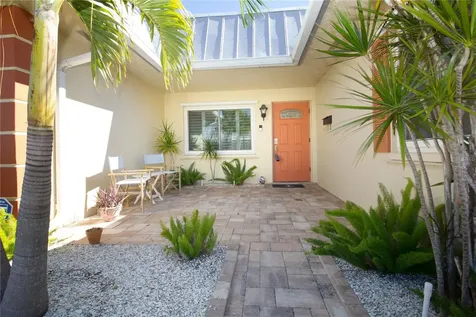 6575 Green Valley Drive Seminole FL 33777