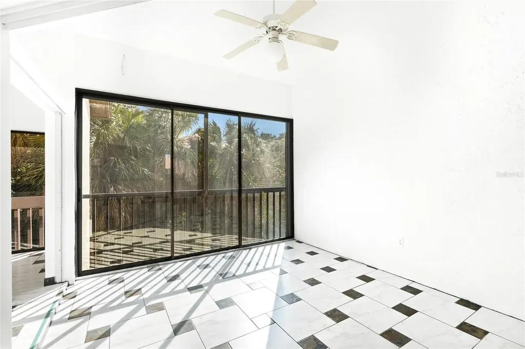 1648 Starling Drive Sarasota FL 34231