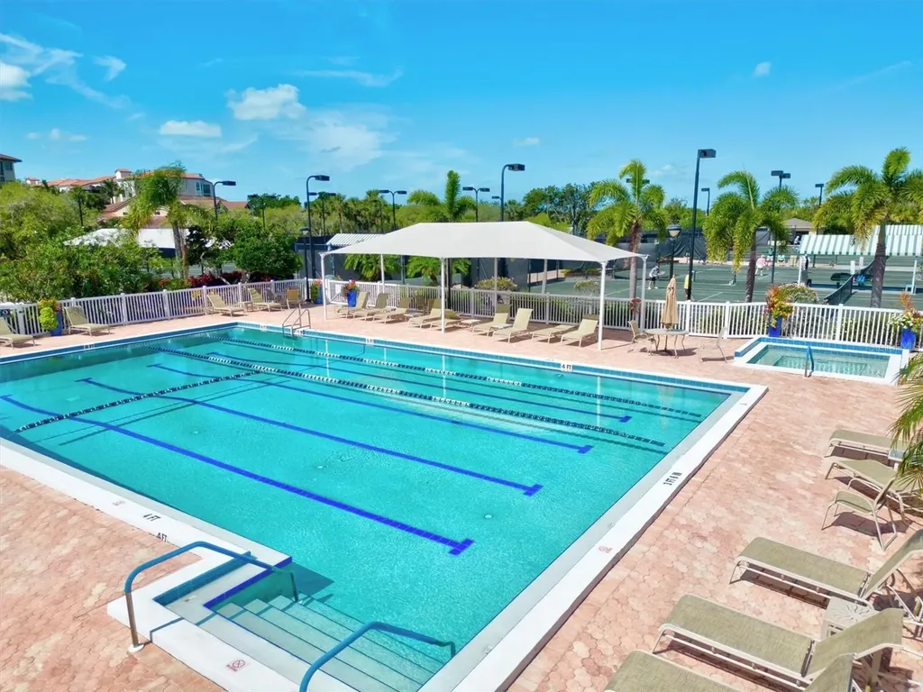 1648 Starling Drive Sarasota FL 34231