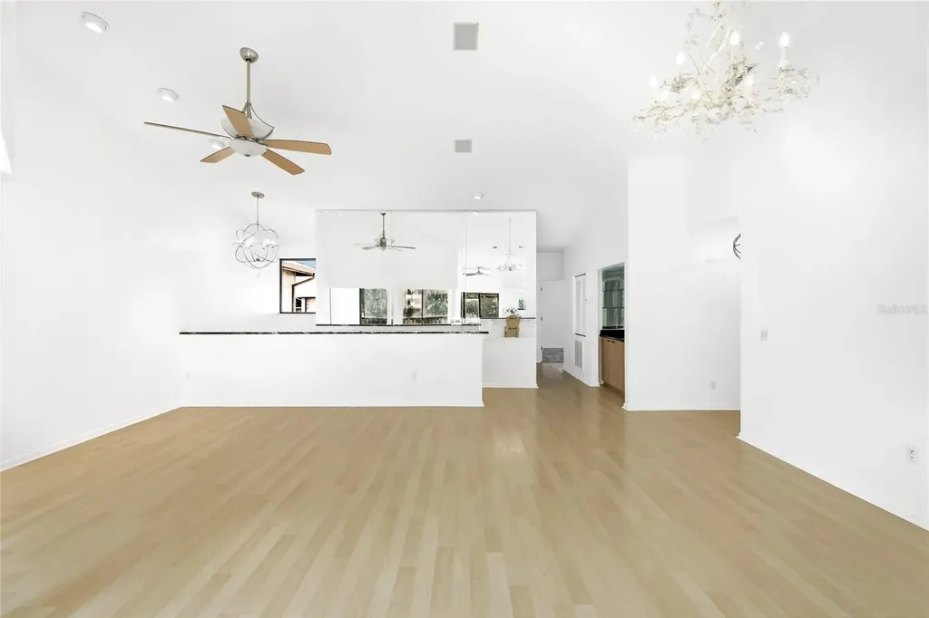 1648 Starling Drive Sarasota FL 34231