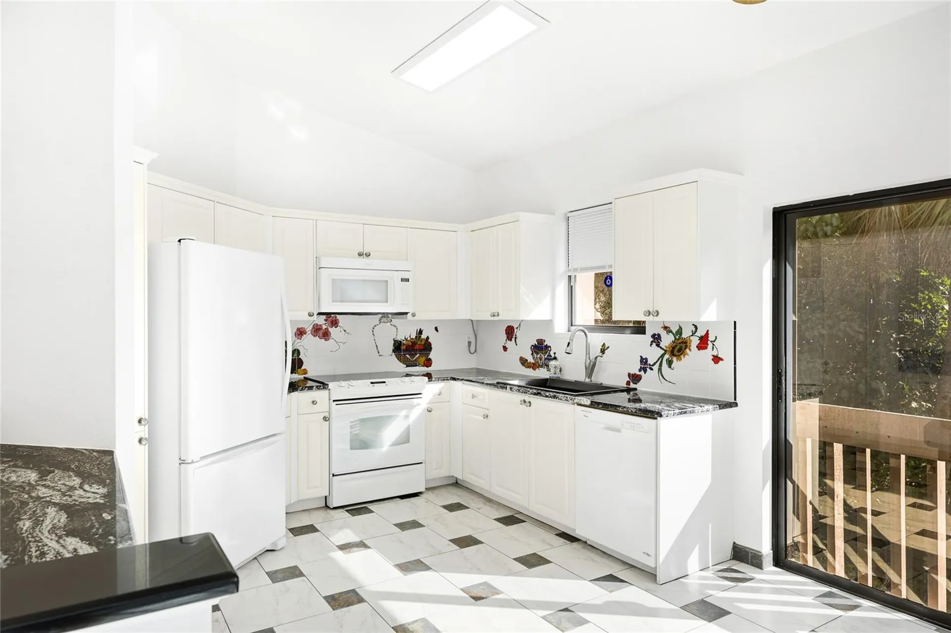 1648 Starling Drive Sarasota FL 34231