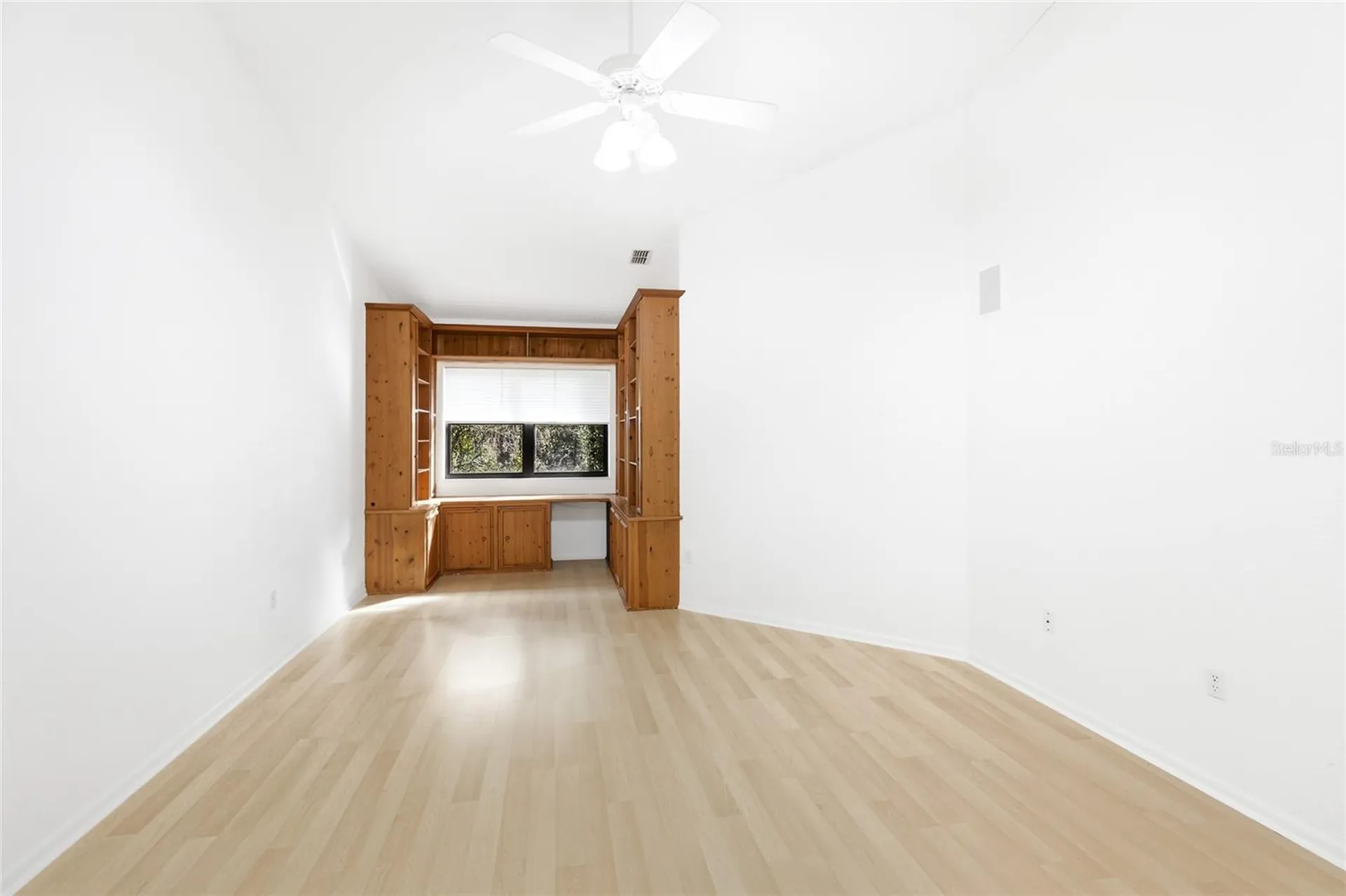 1648 Starling Drive Sarasota FL 34231