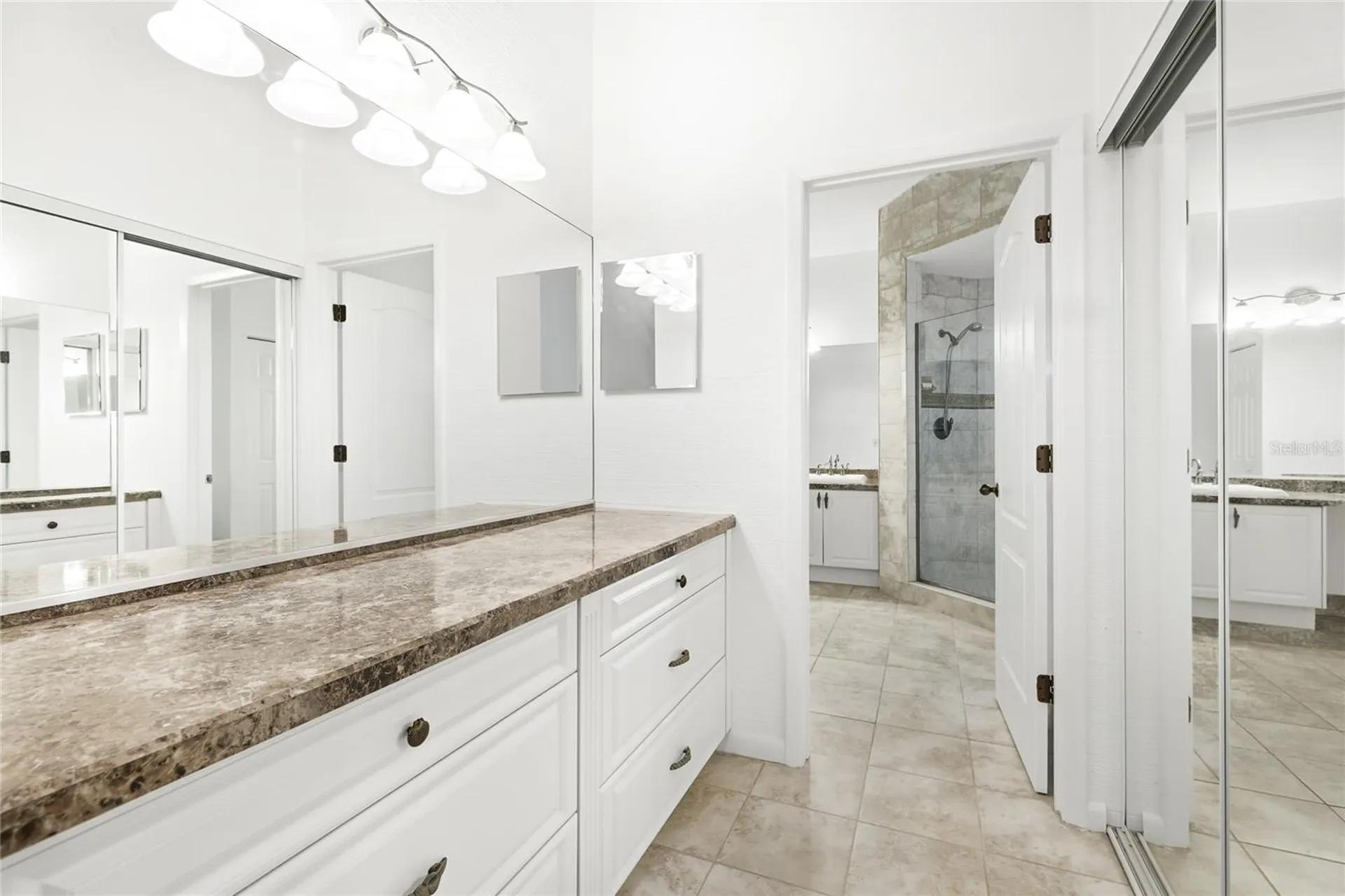 1648 Starling Drive Sarasota FL 34231
