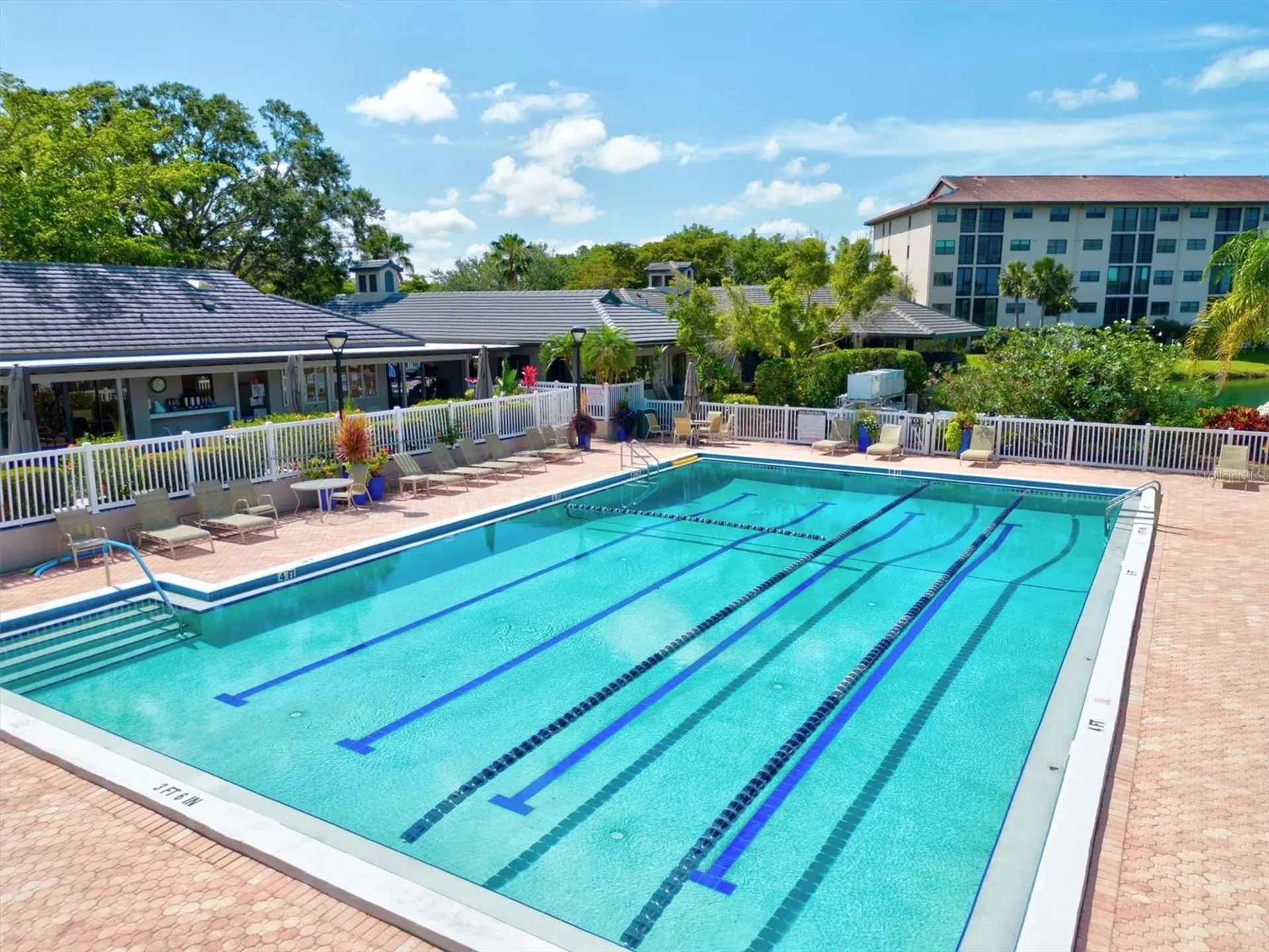 1648 Starling Drive Sarasota FL 34231