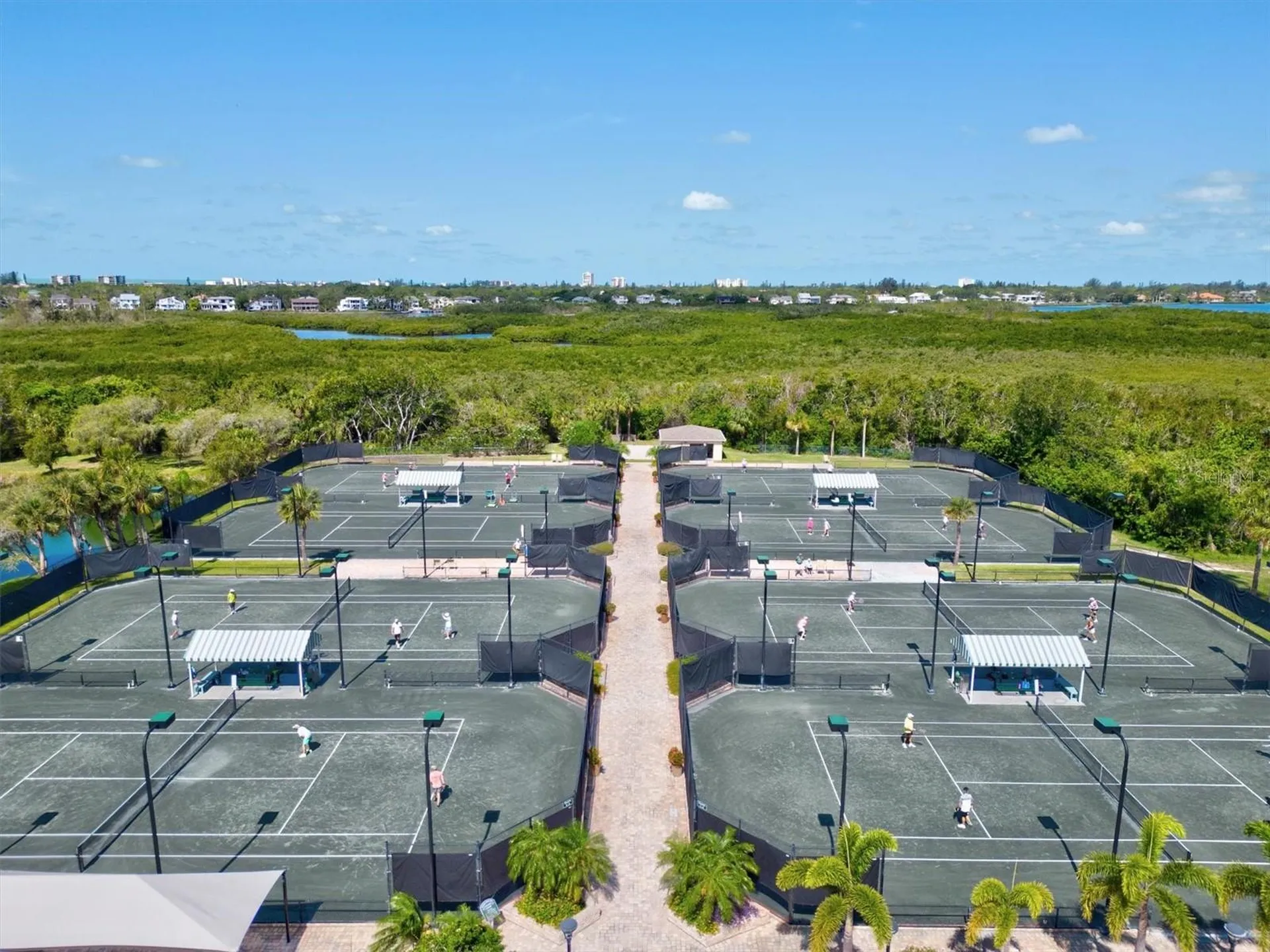 1648 Starling Drive Sarasota FL 34231