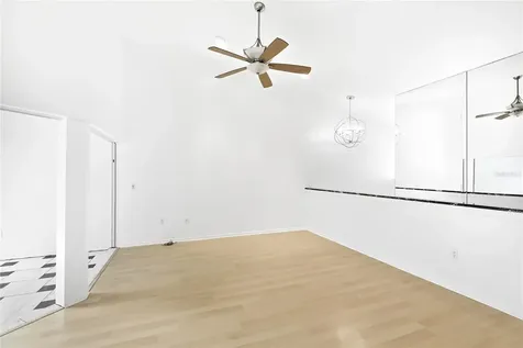 1648 Starling Drive Sarasota FL 34231