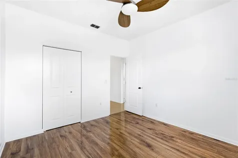 1648 Starling Drive Sarasota FL 34231