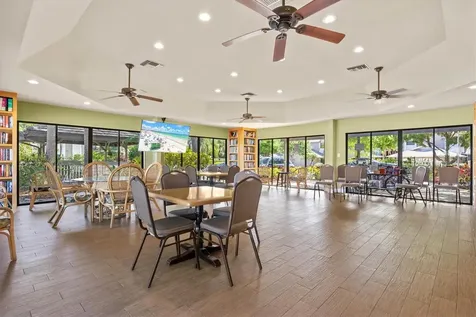 1648 Starling Drive Sarasota FL 34231