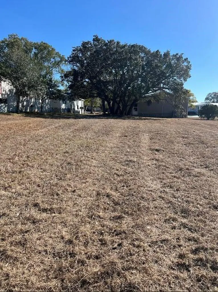 16059 N Brookridge Boulevard Brooksville FL 34613