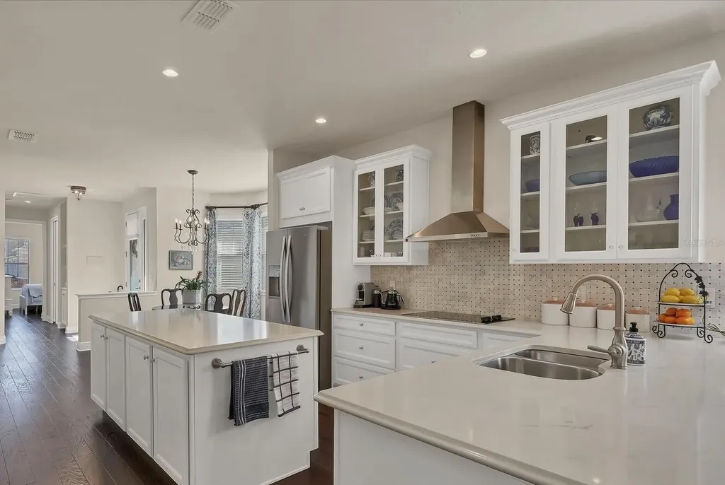 5099 Flag Street Sarasota FL 34232