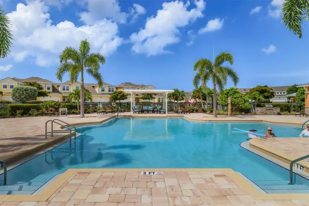 5099 Flag Street Sarasota FL 34232