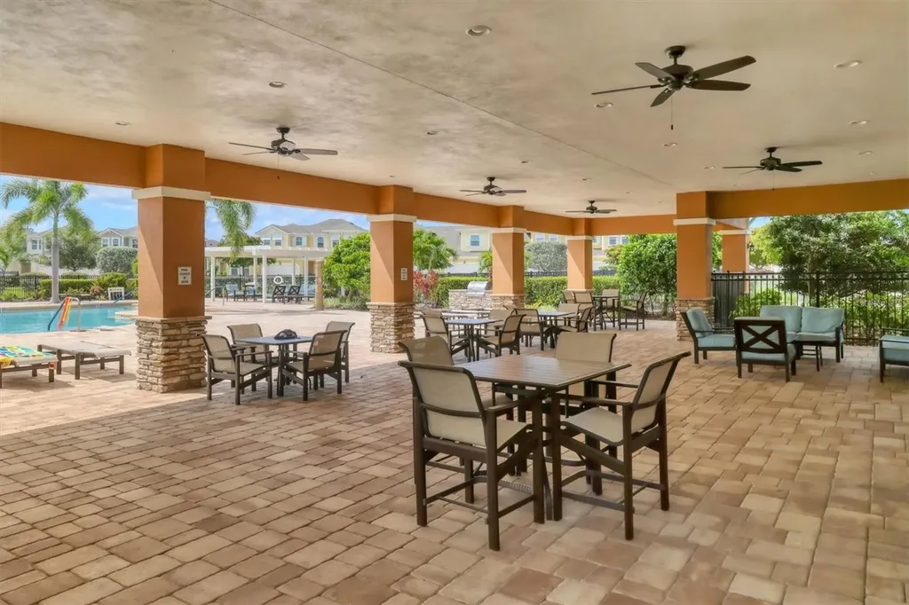 5099 Flag Street Sarasota FL 34232