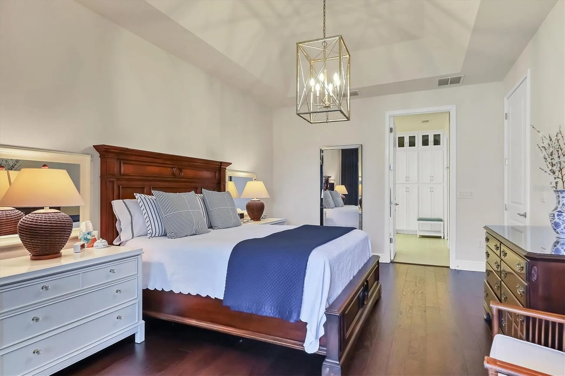 5099 Flag Street Sarasota FL 34232