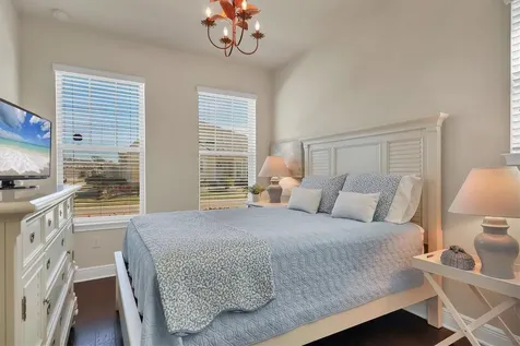 5099 Flag Street Sarasota FL 34232