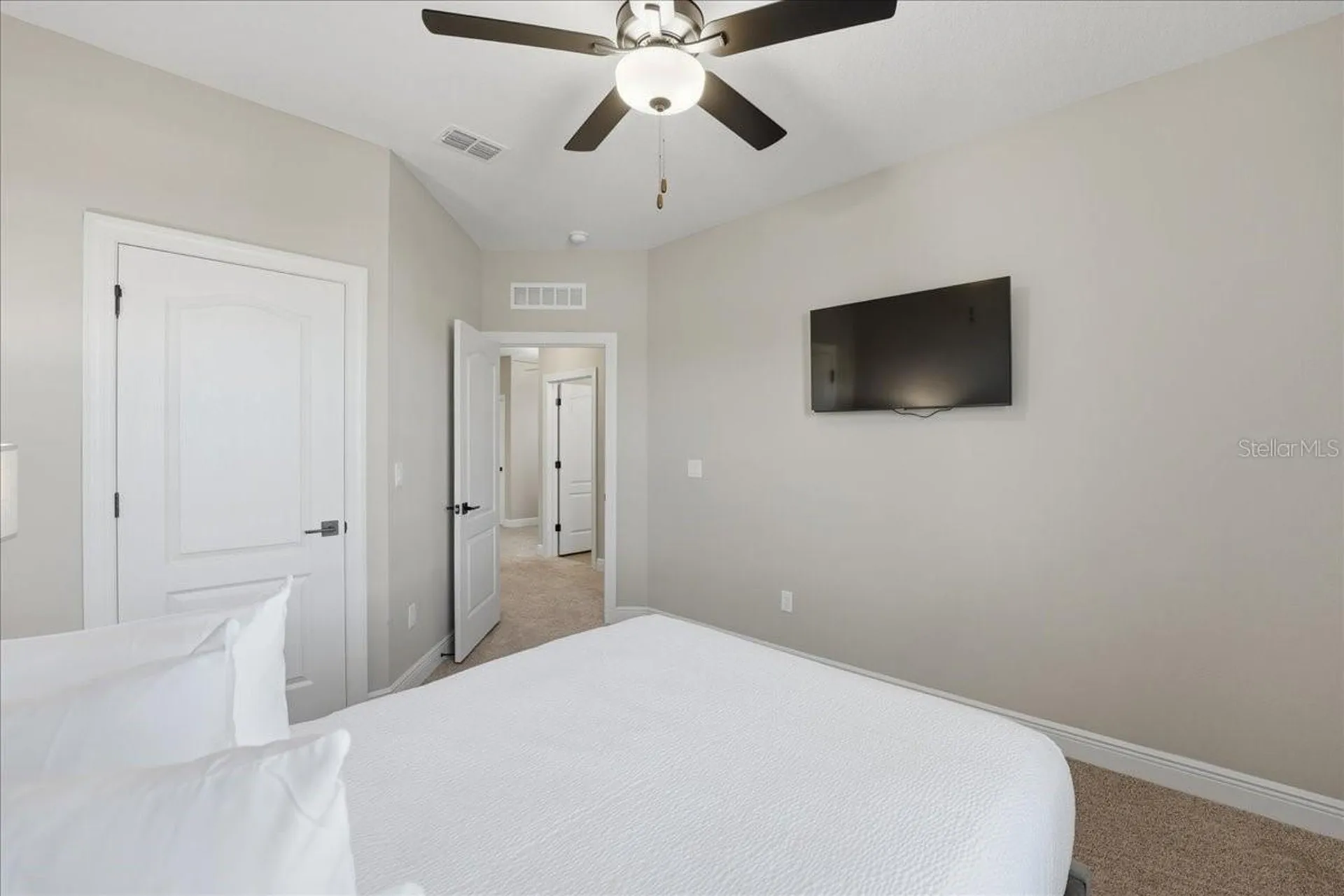 7792 Somersworth Drive Kissimmee FL 34747