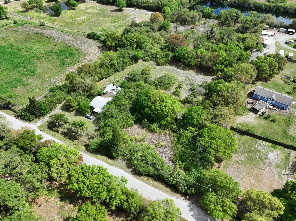 1518 27th Street SE Ruskin FL 33570