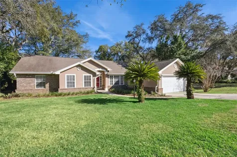 307 Oak Leaf Circle Lake Mary FL 32746