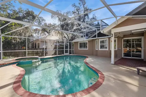 307 Oak Leaf Circle Lake Mary FL 32746